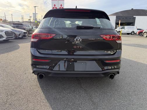 2024 Volkswagen Golf GTI 2.0T S DSG