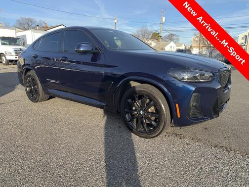 2024 BMW X4 xDrive30i