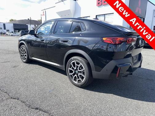 2025 BMW X2 xDrive28i