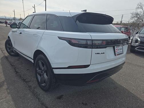 2025 Land Rover Range Rover Velar P250 SE R-Dynamic