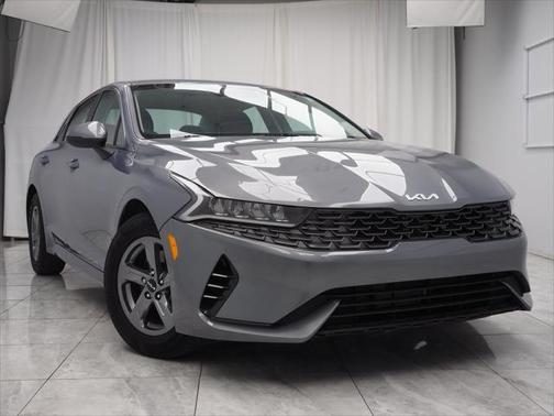 2022 Kia K5 LXS