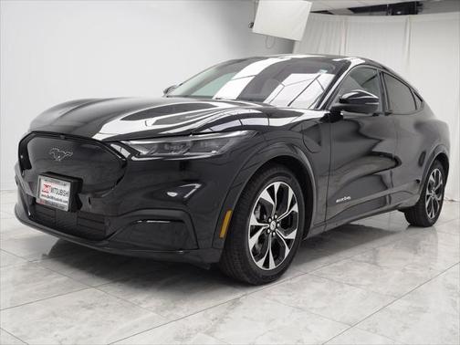 2022 Ford Mustang Mach-E Premium