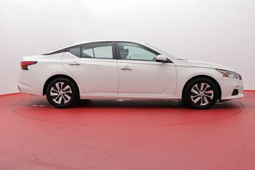 2020 Nissan Altima S FWD