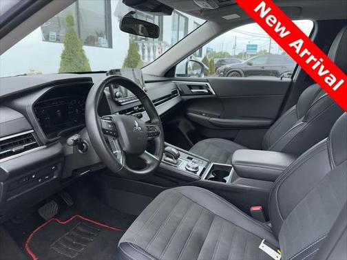 2024 Mitsubishi Outlander PHEV SE Ralliart