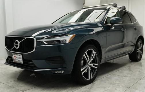 2021 Volvo XC60 T5 Momentum