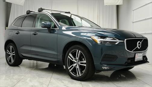 2021 Volvo XC60 T5 Momentum
