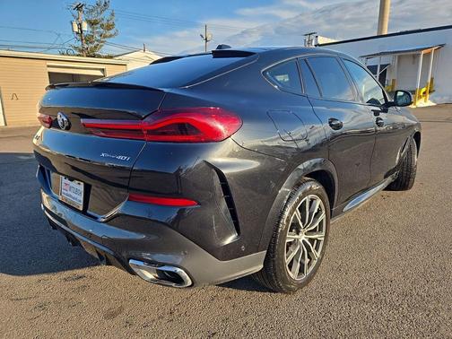 2025 BMW X6 xDrive40i