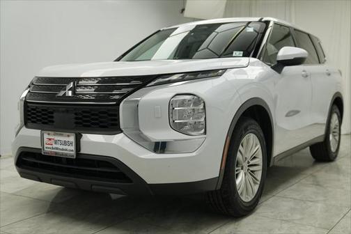 2022 Mitsubishi Outlander ES 2.5 S-AWC