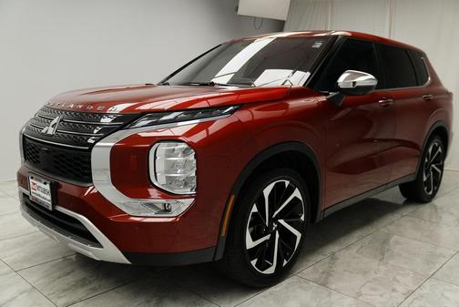 2022 Mitsubishi Outlander SE
