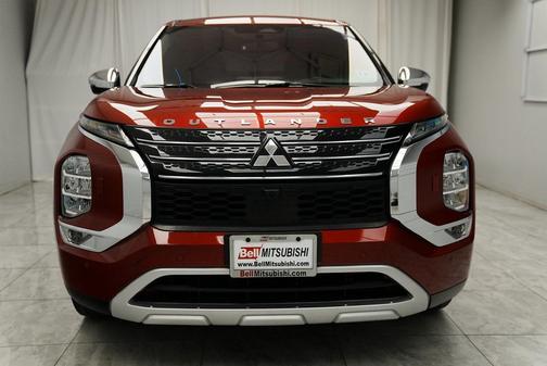 2022 Mitsubishi Outlander SE