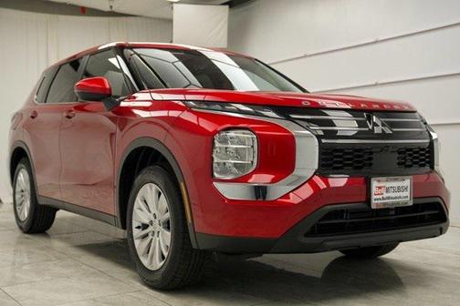 2025 Mitsubishi Outlander ES 2.5 S-AWC