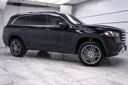 2025 Mercedes-Benz GLS 450 4MATIC