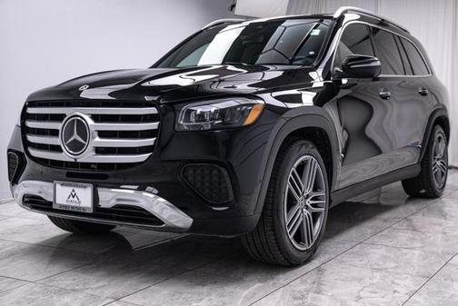2025 Mercedes-Benz GLS 450 4MATIC