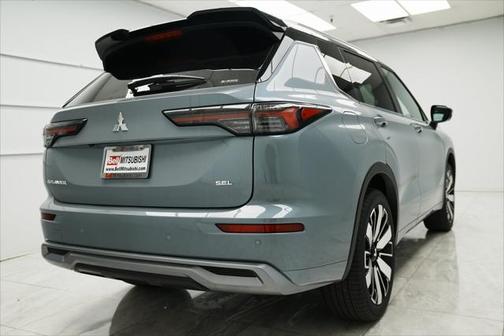 2025 Mitsubishi Outlander SEL 2.5 S-AWC