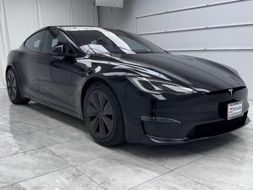 2023 Tesla Model S Standard Range