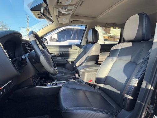 2020 Mitsubishi Outlander SEL