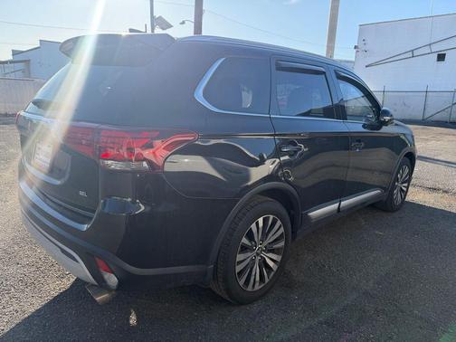 2020 Mitsubishi Outlander SEL