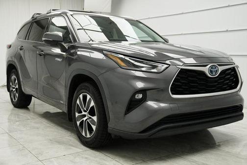 2021 Toyota Highlander Hybrid XLE