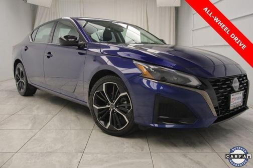 Deep Blue Pearl 2024 Nissan Altima SR Intelligent AWD