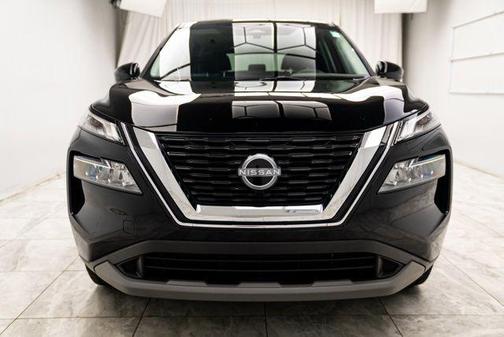 Super Black 2023 Nissan Rogue SV