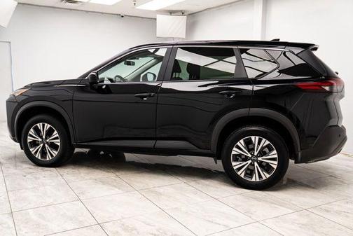 Super Black 2023 Nissan Rogue SV