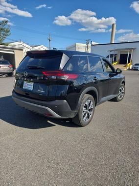 Super Black 2023 Nissan Rogue SV