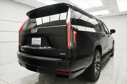 2023 Cadillac Escalade ESV Sport
