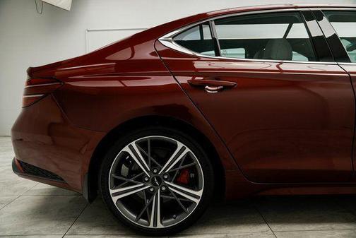 2024 Genesis G70 2.5T AWD