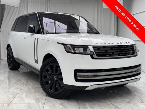 2023 Land Rover Range Rover P530 SE