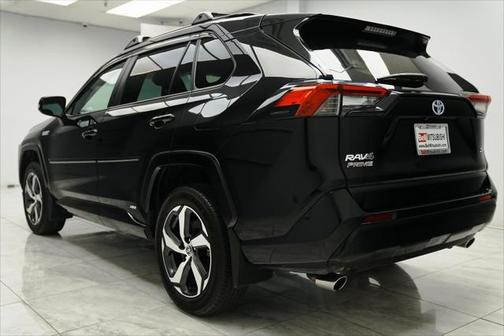 2024 Toyota RAV4 Prime SE