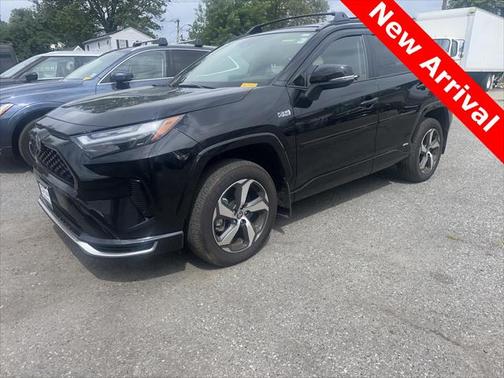 2024 Toyota RAV4 Prime SE