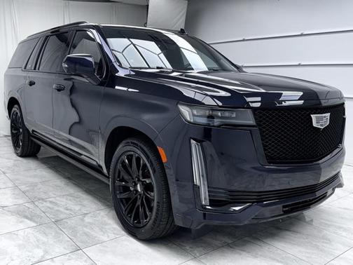 2023 Cadillac Escalade ESV Sport Platinum