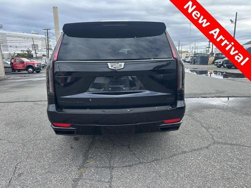 2023 Cadillac Escalade ESV Sport Platinum