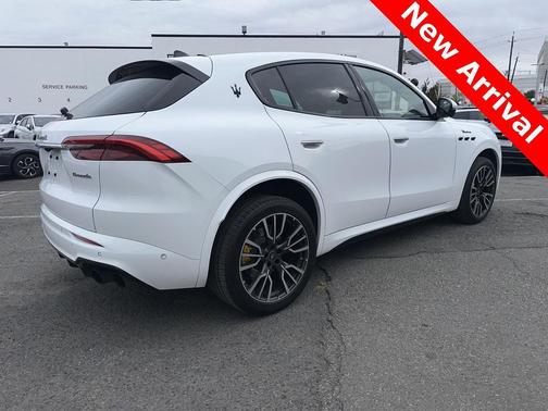 2023 Maserati Grecale Modena