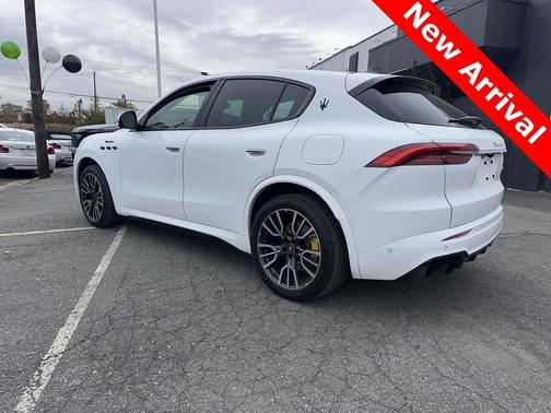 2023 Maserati Grecale Modena