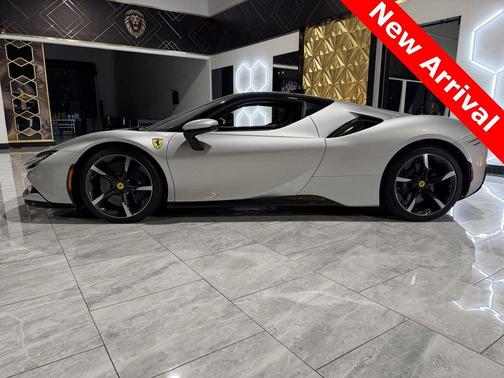 2021 Ferrari SF90 Stradale Base