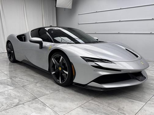 2021 Ferrari SF90 Stradale Base