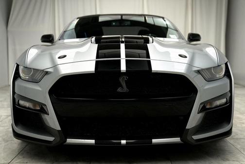 2020 Ford Shelby GT500 Base