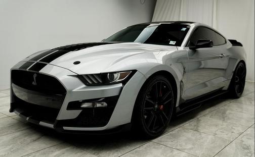 2020 Ford Shelby GT500 Base