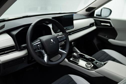 2025 Mitsubishi Outlander SE 2.5 S-AWC