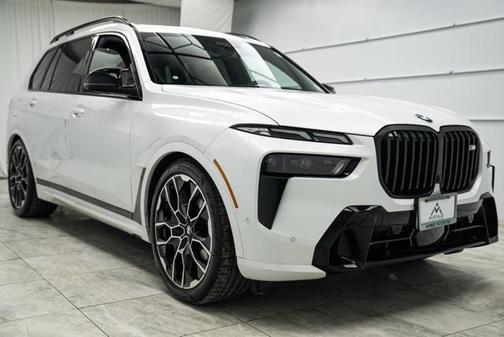 2026 BMW X7 M60i