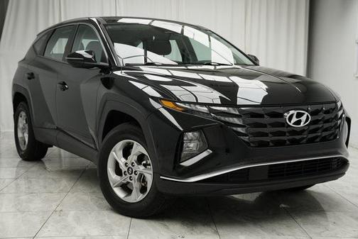 2022 Hyundai TUCSON SE