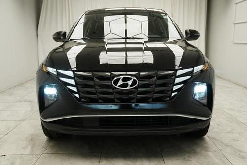 2022 Hyundai TUCSON SE