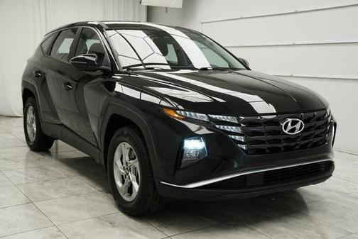 2022 Hyundai TUCSON SE