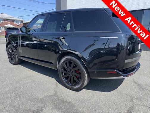 2023 Land Rover Range Rover P400 SE