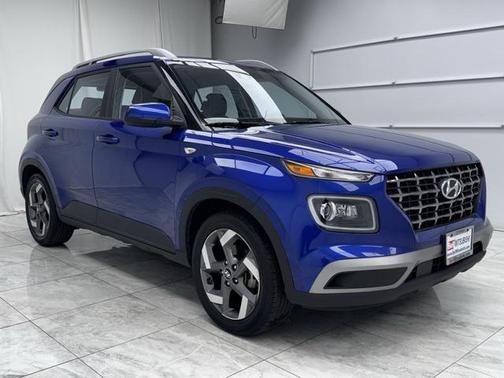 2022 Hyundai VENUE Limited