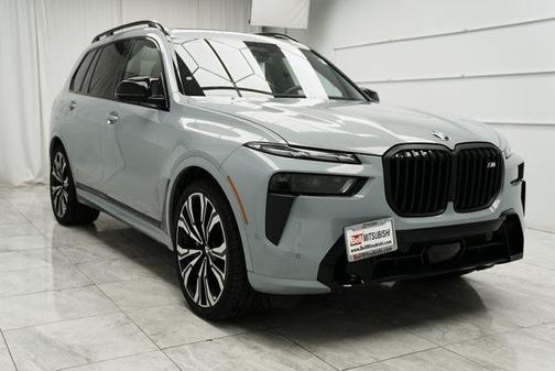2024 BMW X7 M60i