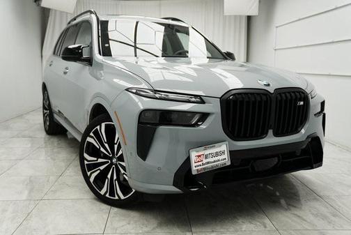 2024 BMW X7 M60i