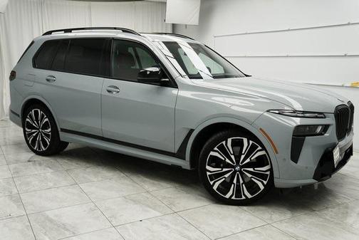 2024 BMW X7 M60i