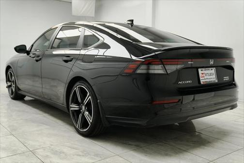 2023 Honda Accord Hybrid Base